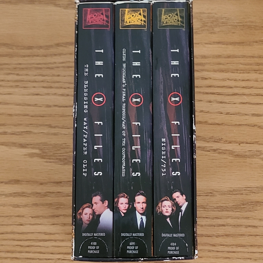 X-FILES Boxed VHS Tapes 📼
